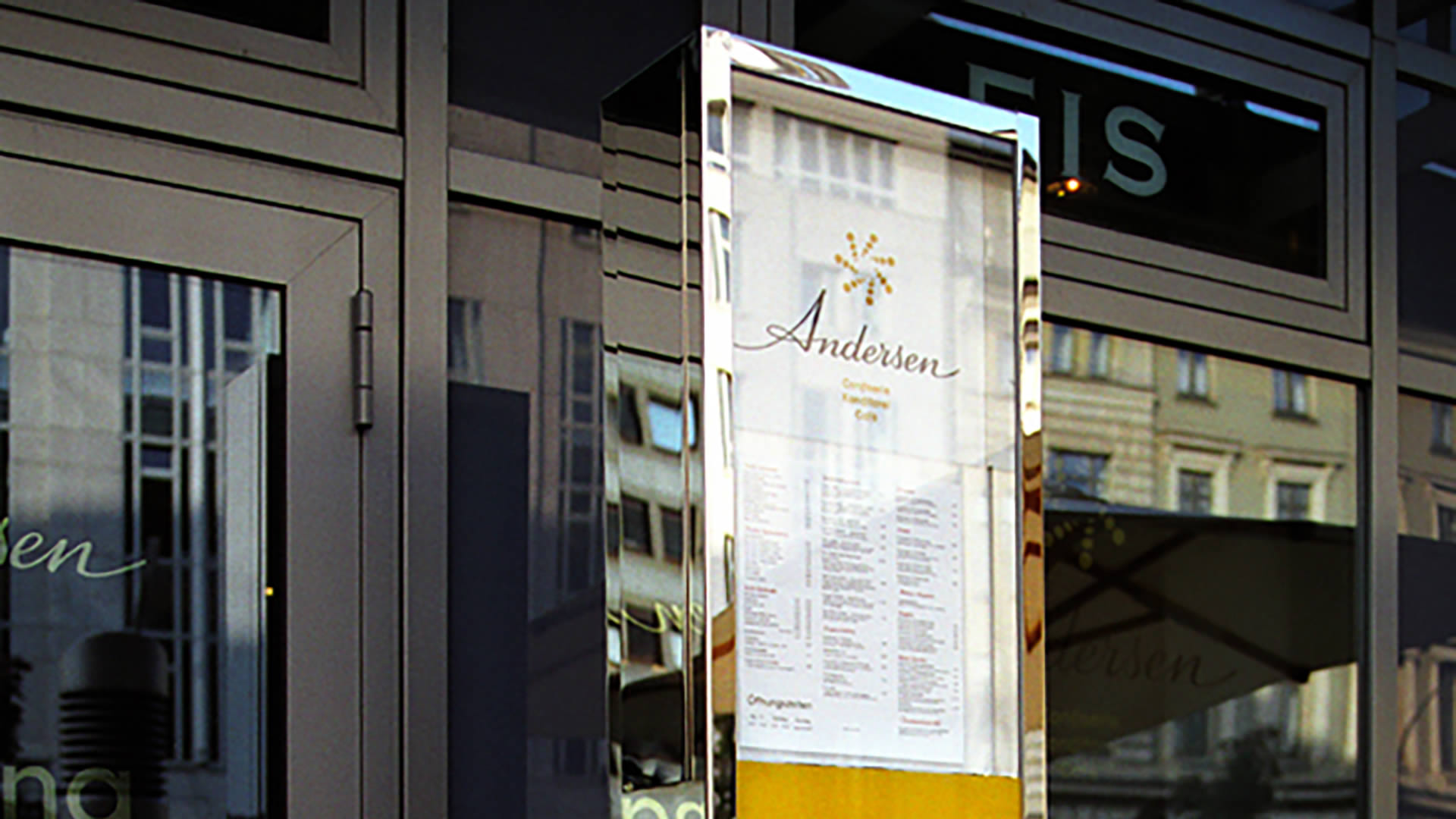 Pylon 2 Dorint SpeisekartenStelen